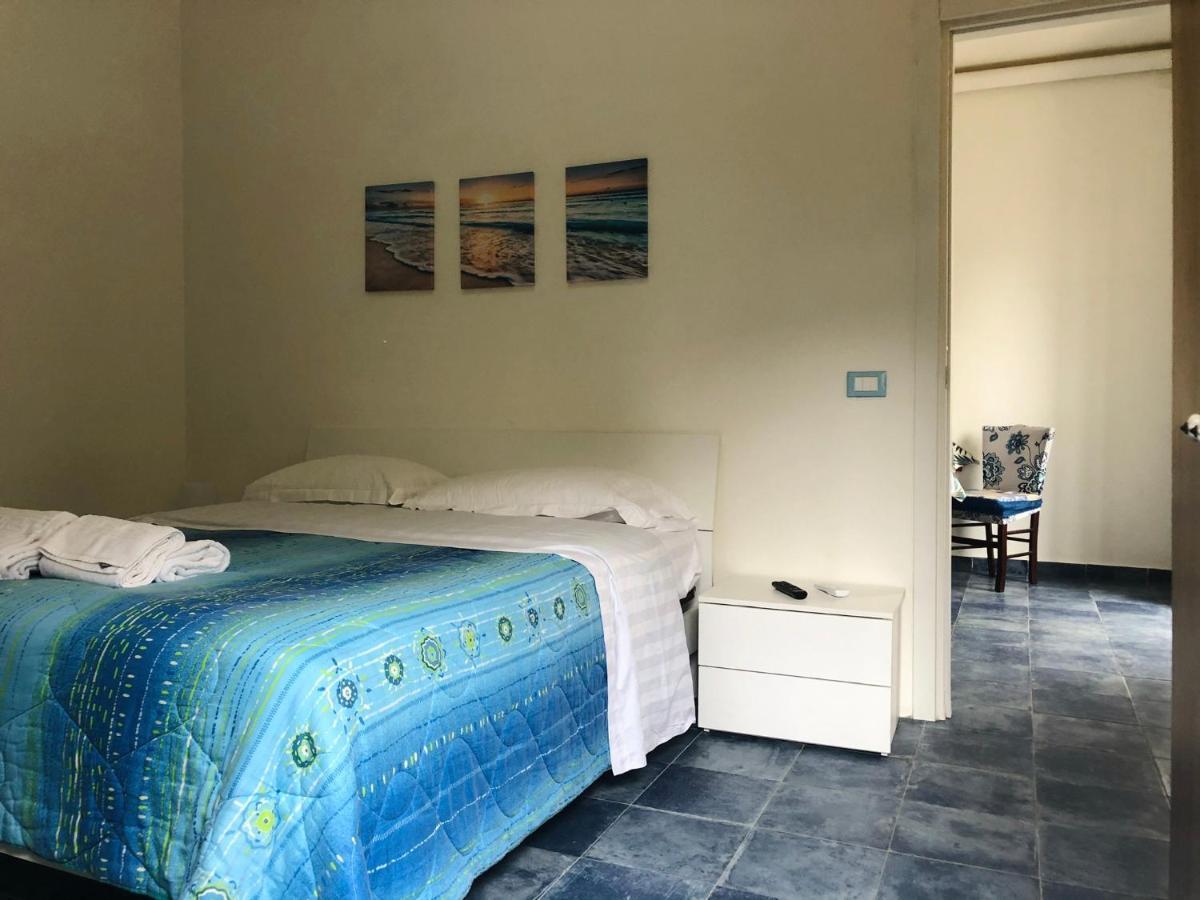 Monolocale Colombo Blu Al Mare Marina Di - Scauri Apartment Minturno